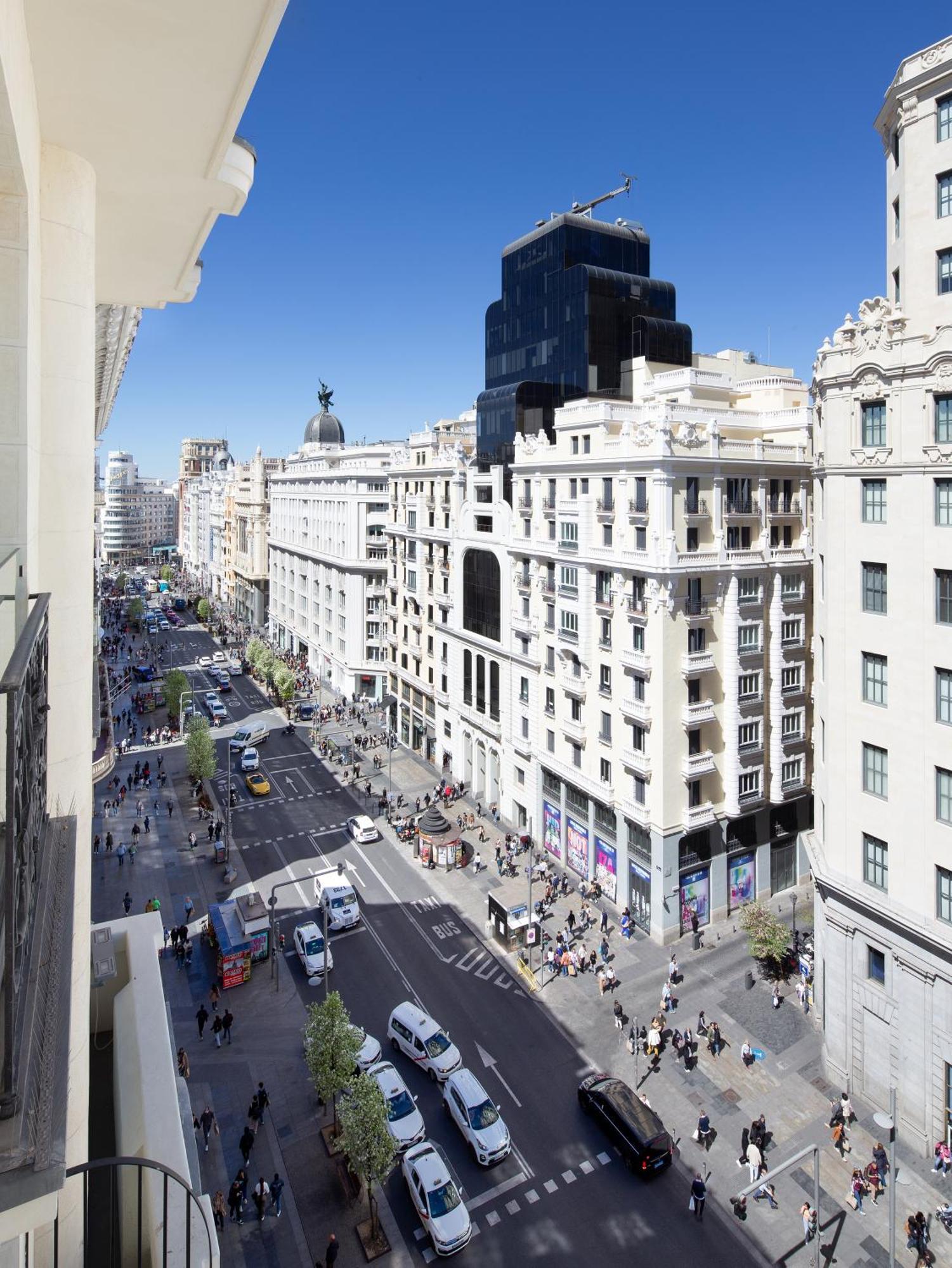 Hotel Montera Madrid, Curio Collection By Hilton Екстериор снимка