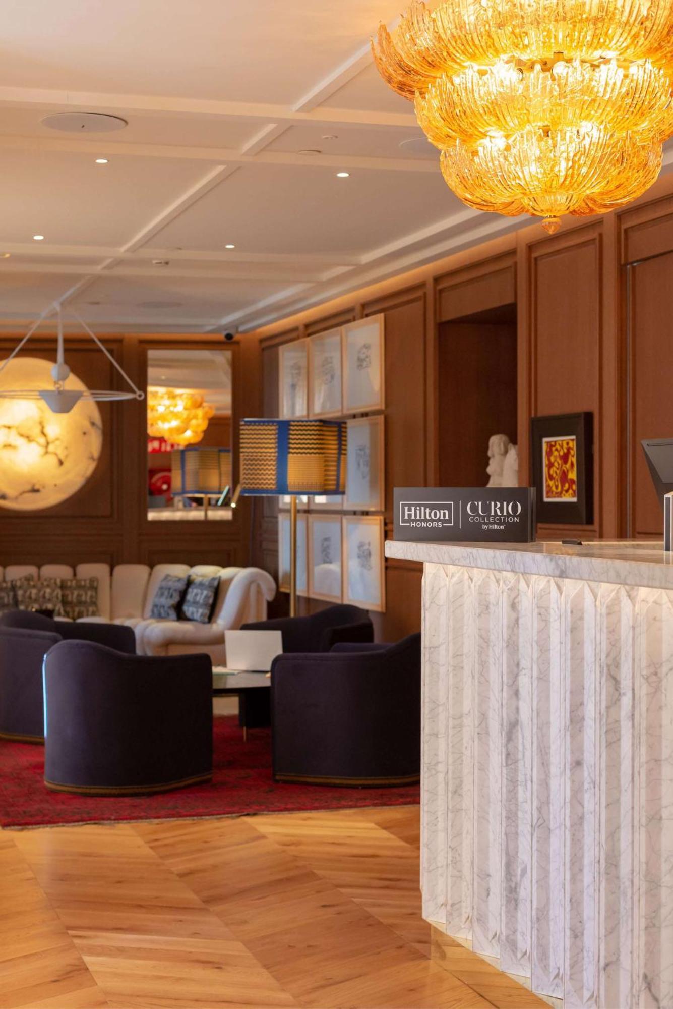 Hotel Montera Madrid, Curio Collection By Hilton Екстериор снимка